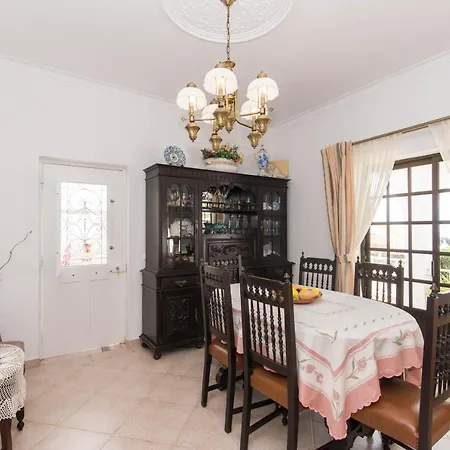 Sea Views, Private Pool, Ac, Wifi, Casa Feliz וילה אלבופיירה